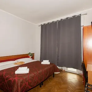 Pensjonat Gioia, Mediolan